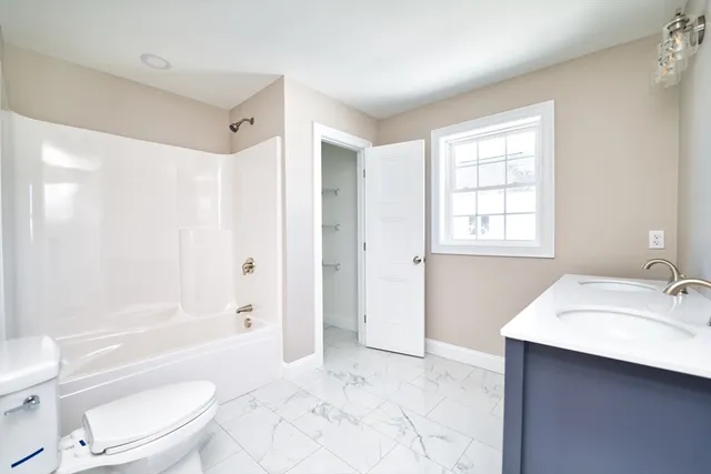 $529,000 | 150 Downing Street, Fall River, MA 02723