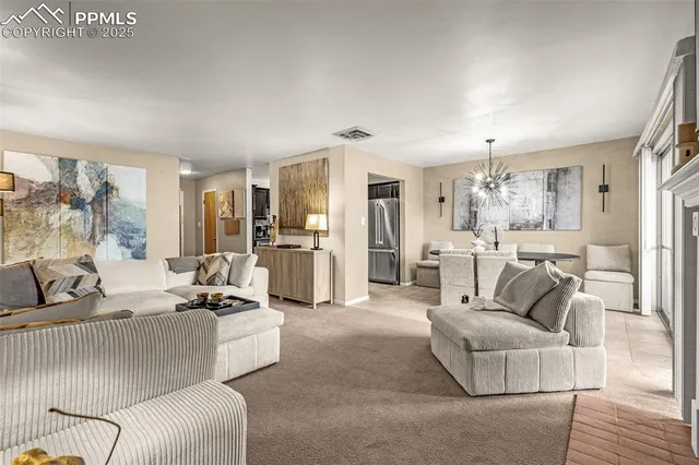 $169,900 | 777 Saturn Drive, Unit 301, Colorado Springs, CO 80905