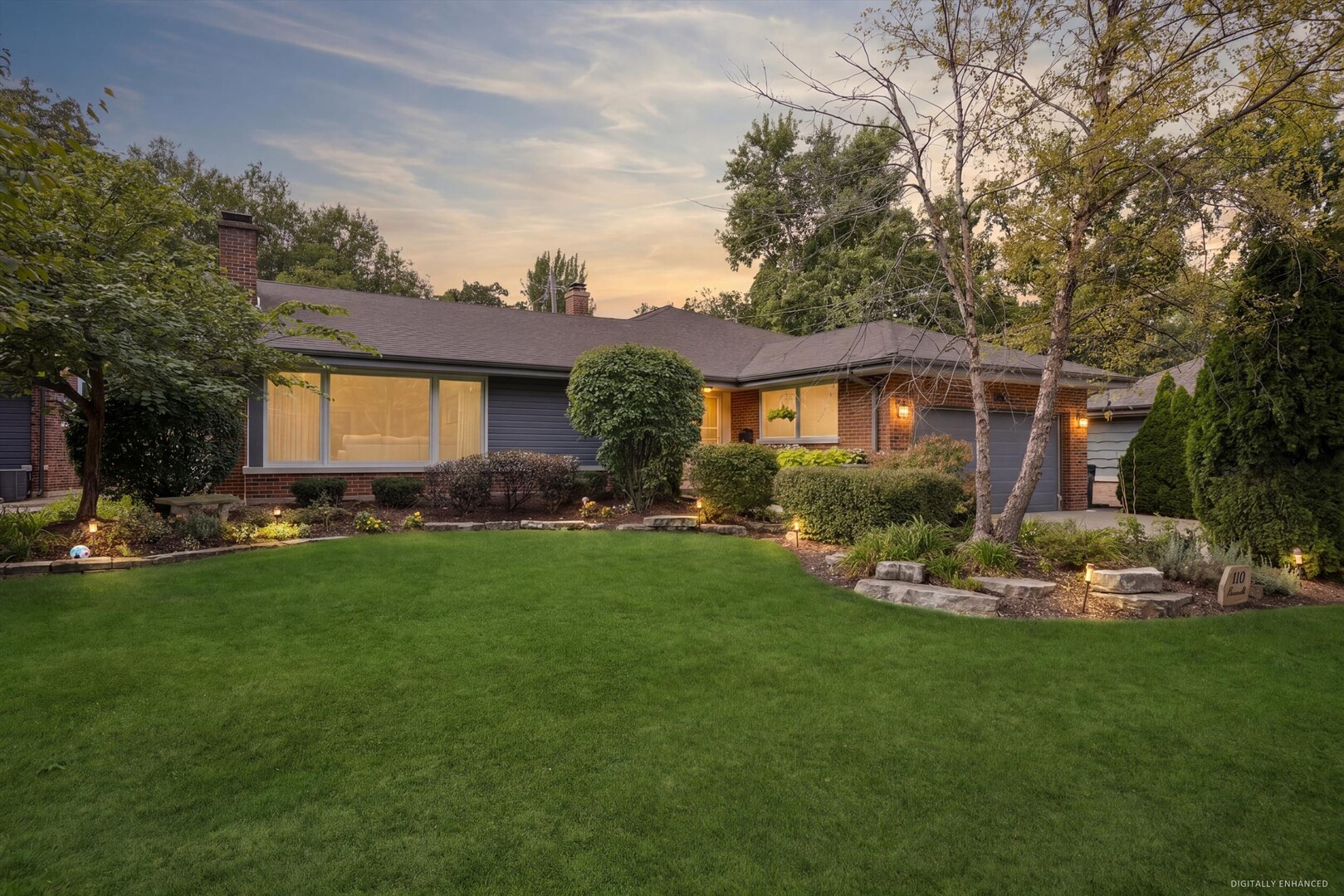 110 South Herbert Road Riverside, IL 60546 - Photo 2 of 33 Gallery Image 2