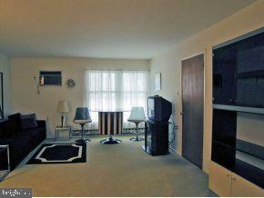71 Ash Road Manahawkin, NJ 08050 - Photo 2 of 6