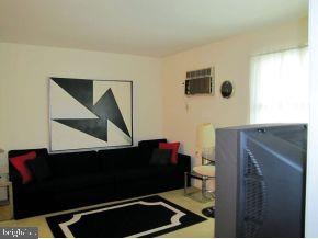 71 Ash Road Manahawkin, NJ 08050 - Photo 3 of 6