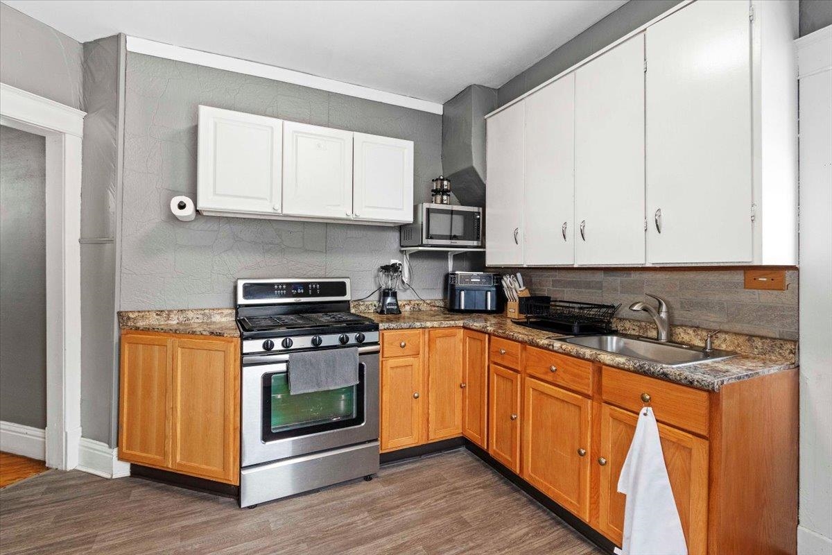 154 East Main Street Wautoma, WI 54982 - Photo 15 of 44