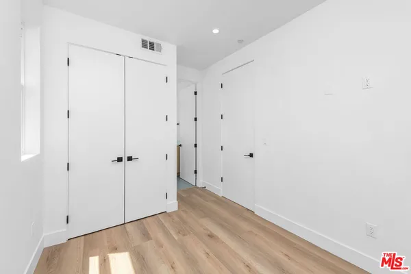 $5,250 | 4333 Dixie Canyon Avenue, Sherman Oaks, CA 91423