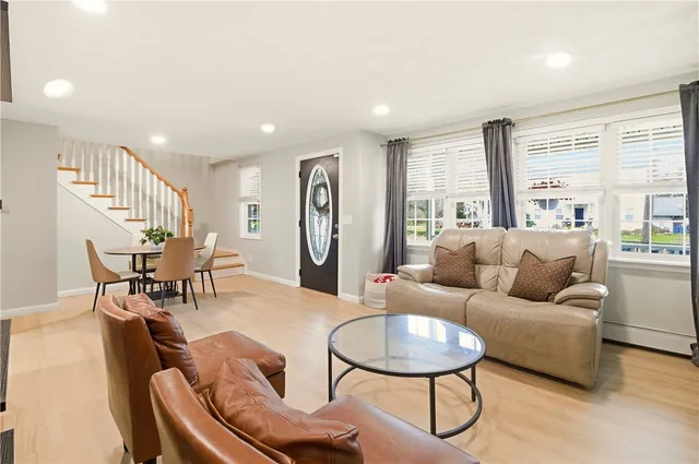 $660,000 | 580 Old Main Street, Coventry, RI 02816