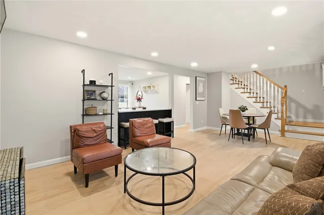 $660,000 | 580 Old Main Street, Coventry, RI 02816