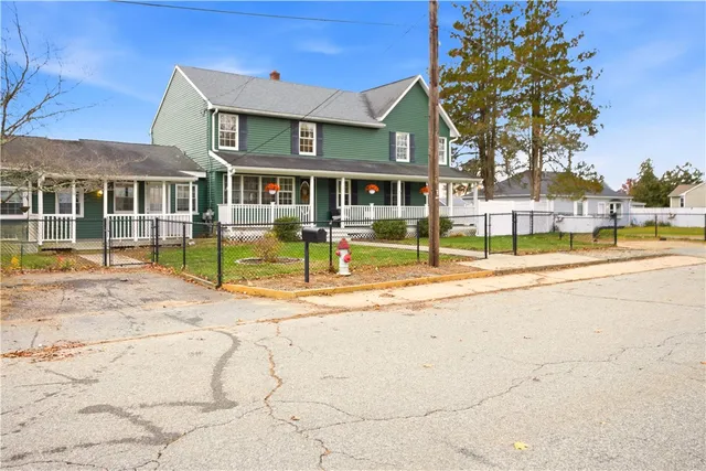 $660,000 | 580 Old Main Street, Coventry, RI 02816