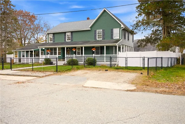 $660,000 | 580 Old Main Street, Coventry, RI 02816