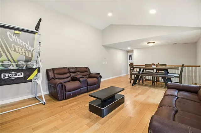 $660,000 | 580 Old Main Street, Coventry, RI 02816