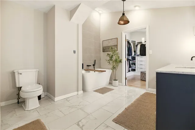 $660,000 | 580 Old Main Street, Coventry, RI 02816