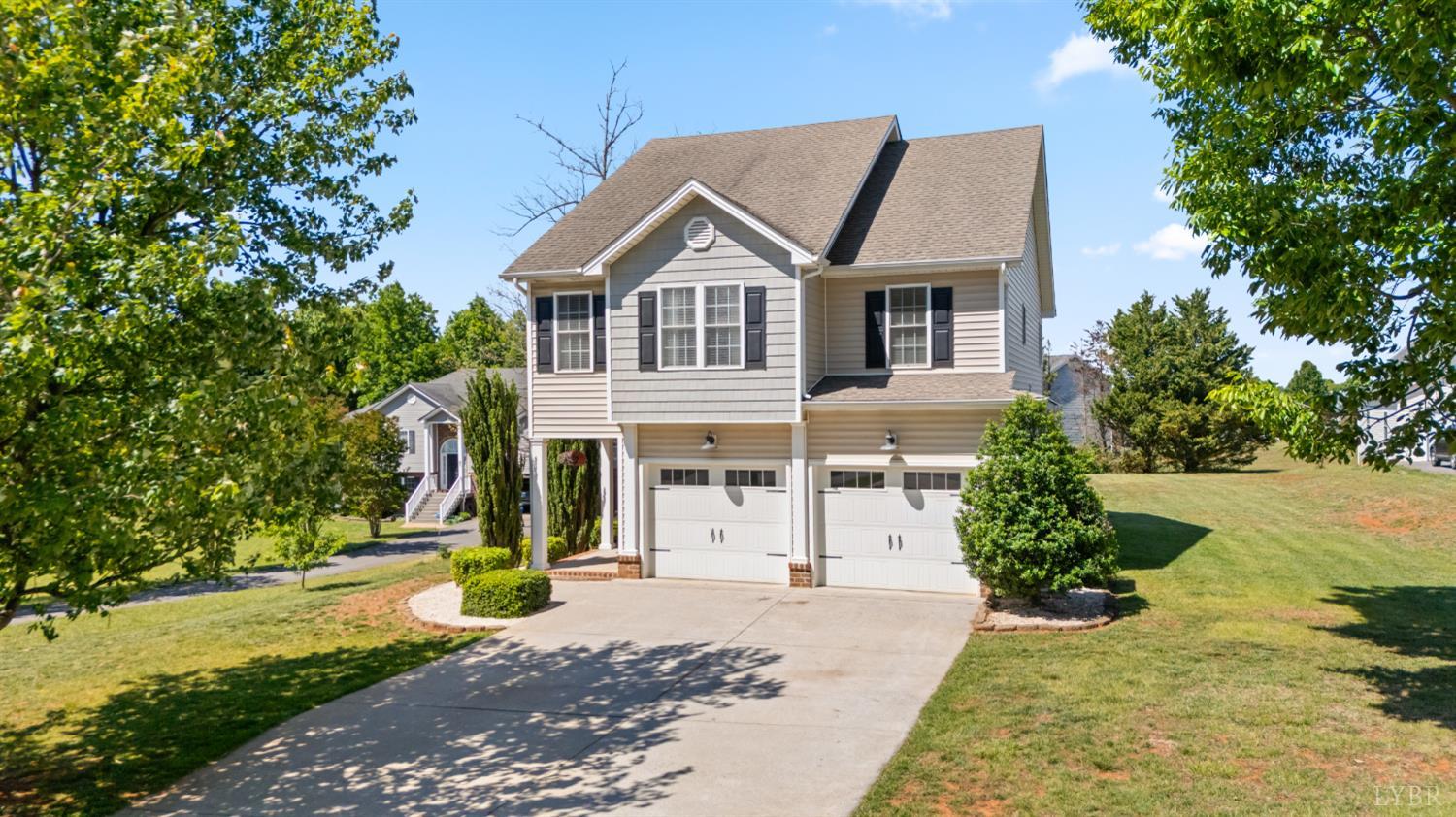 47 Grove Terrace Rustburg, VA 24588 - Photo 3 of 54