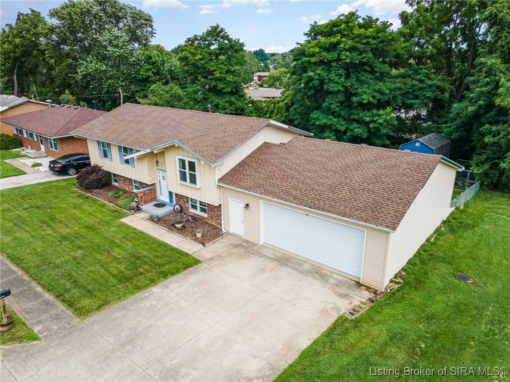 1225 Reeds Lane Jeffersonville, IN 47130 - Photo 22 of 32 Gallery Image 22