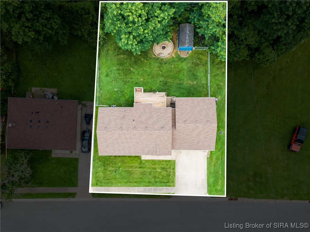1225 Reeds Lane Jeffersonville, IN 47130 - Photo 27 of 32 Gallery Image 27