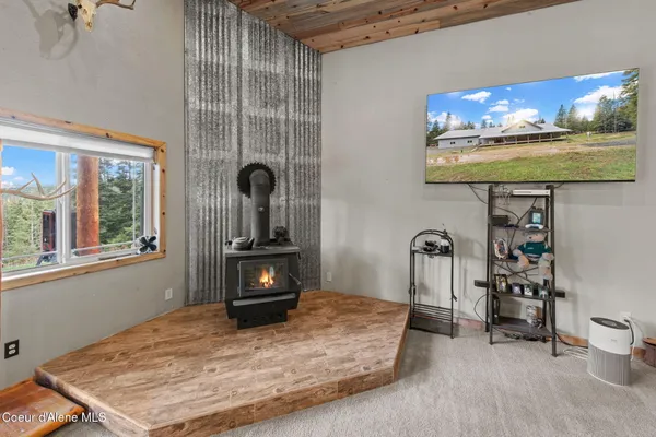 $625,000 | 414 Joan's Road, Fernwood, ID 83830