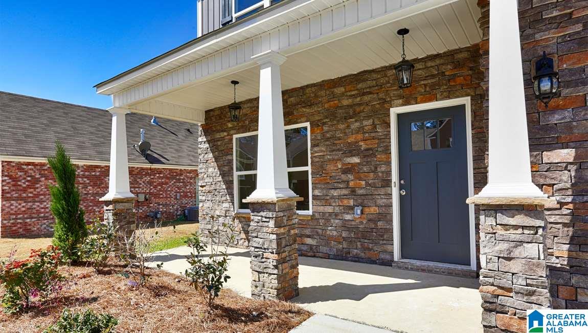 805 Huntington Trace Chelsea, AL 35043 - Photo 3 of 21