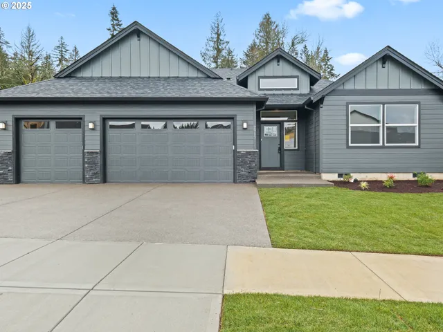 $654,900 | 750 Northeast Saling Drive East, Unit 90, Estacada, OR 97023