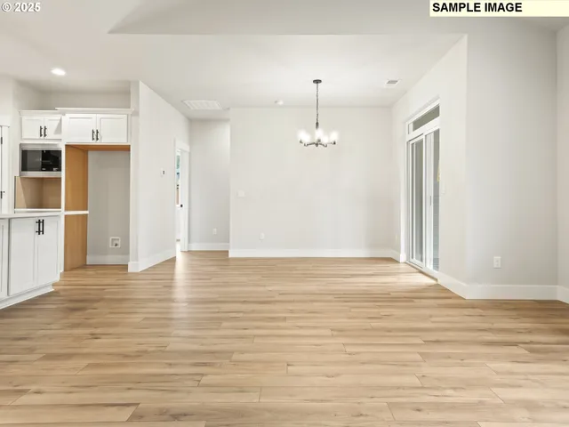 $654,900 | 750 Northeast Saling Drive East, Unit 90, Estacada, OR 97023