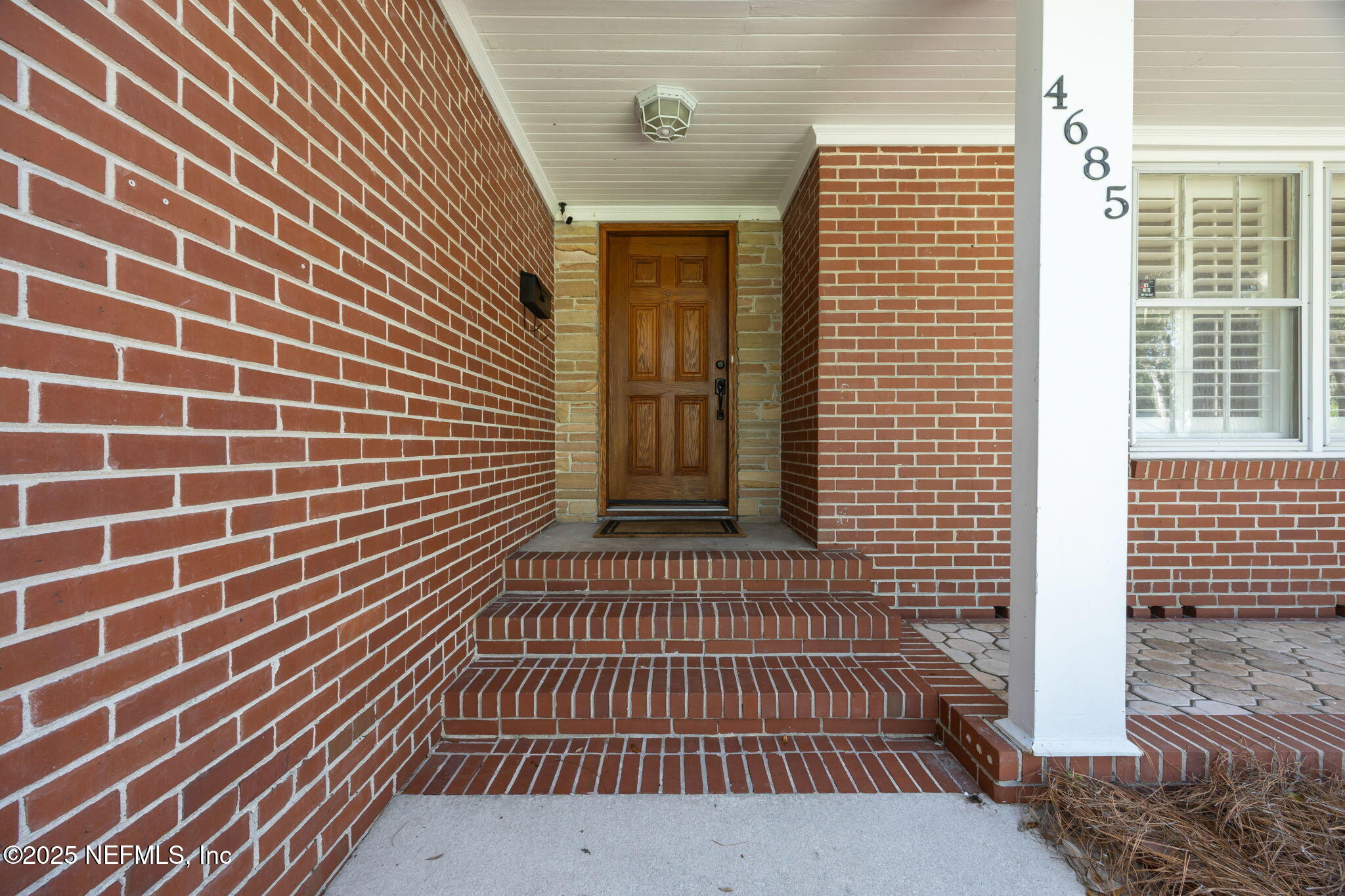 4685 Nottingham Road Jacksonville, FL 32210 - Photo 5 of 52 Front Porch