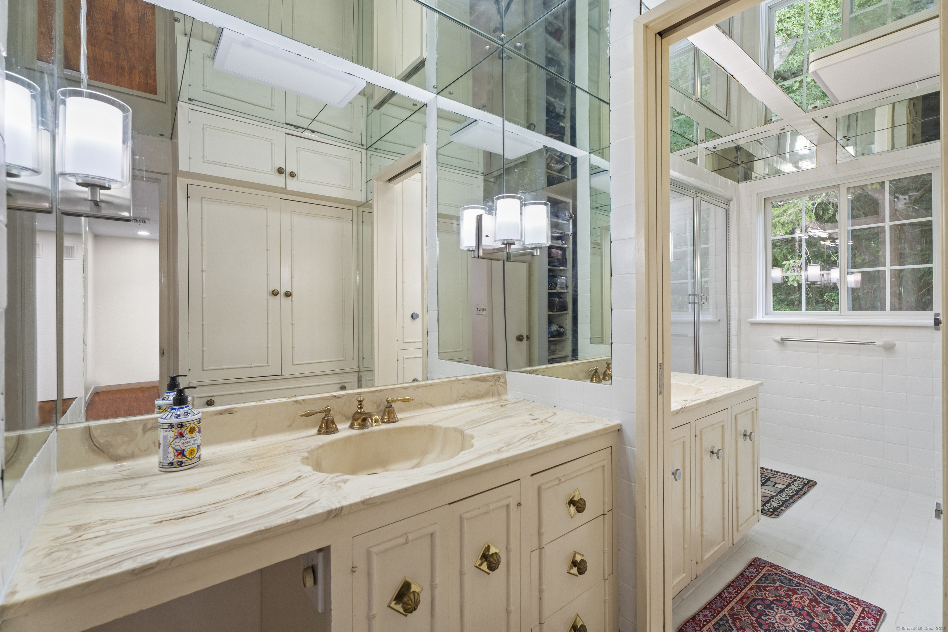 46 Tumblebrook Road Woodbridge, CT 06525 - Photo 21 of 37