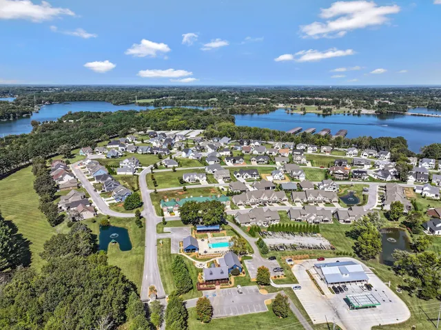 $599,900 | 50 Pontoon Place, Winchester, TN 37398