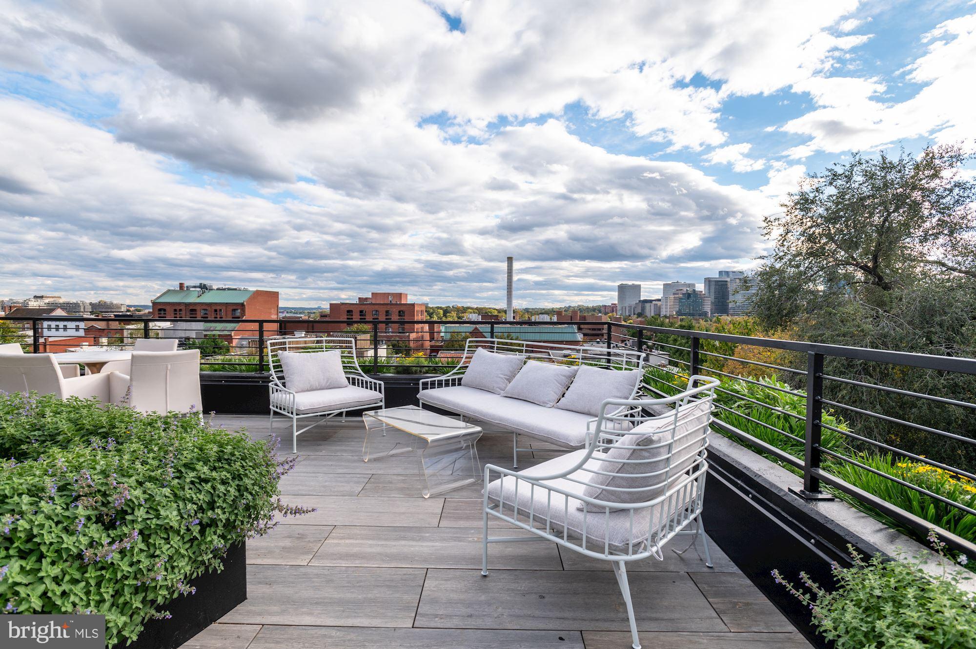 3255 Prospect Street Northwest, Unit PH5 Washington, DC 20007 - Photo 31 of 42 Private roof deck