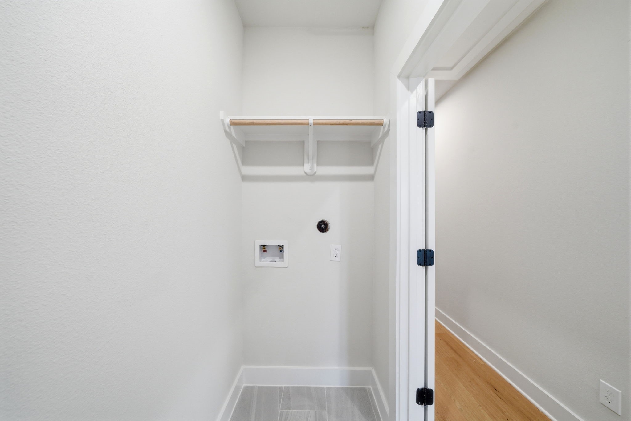 328 Janisch Road, Unit C Houston, TX 77018 - Photo 29 of 46 a view of front door