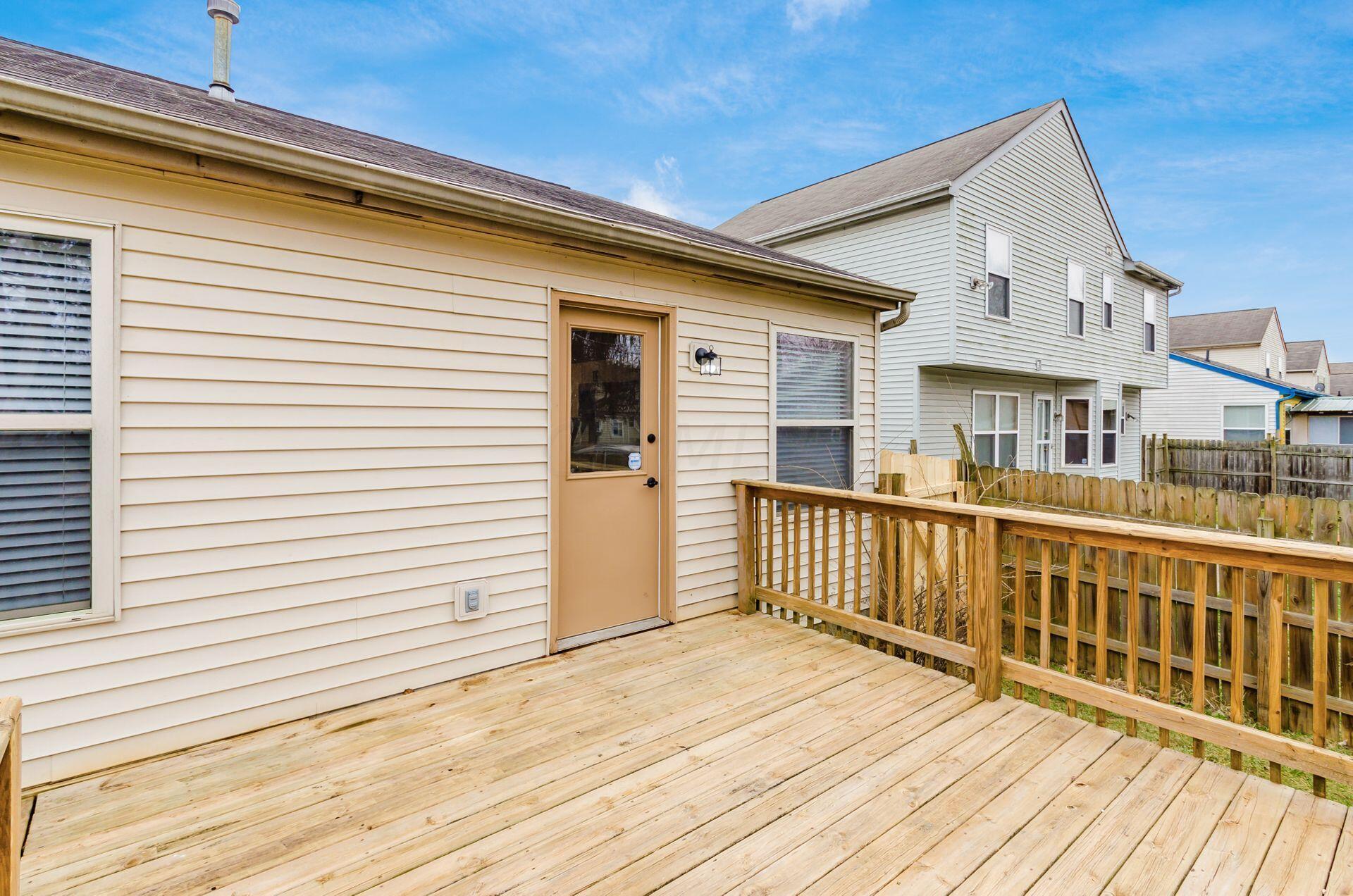 2212 Margo Road Columbus, OH 43229 - Photo 28 of 32 028_486e39_L 2212 Margo Rd055