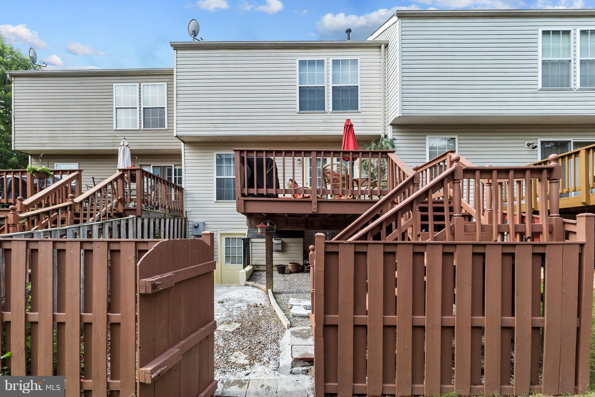 6372 Trips Way Springfield, VA 22150 - Photo 30 of 30 Exterior (Rear)