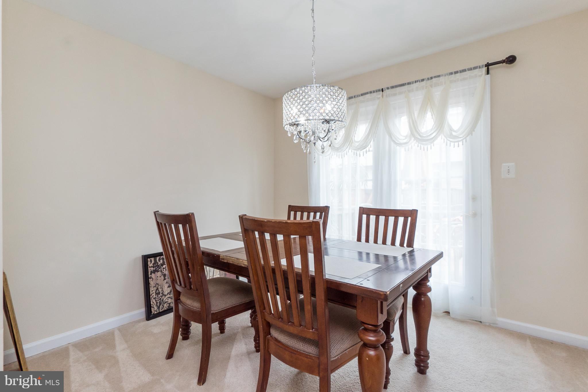 6372 Trips Way Springfield, VA 22150 - Photo 7 of 30 Dining Room