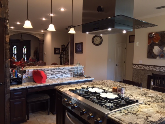 108 Coahuila Loop Laredo, TX 78045 - Photo 4 of 20 Gallery Image 4