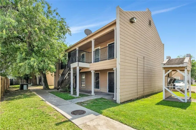 $600,000 | 644 Monet Drive, Baton Rouge, LA 70806