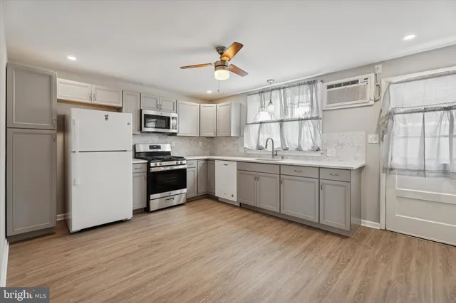 $399,900 | 623 Wood Street, Conshohocken, PA 19428