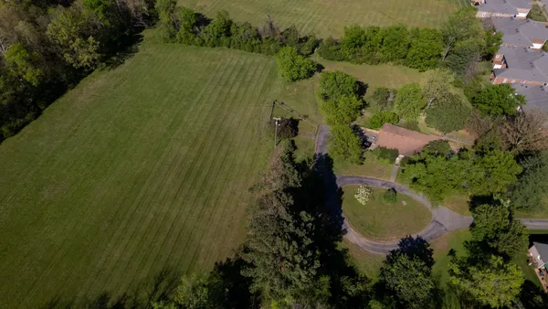 $599,900 | 131 Stoners Glen Drive, Hermitage, TN 37076