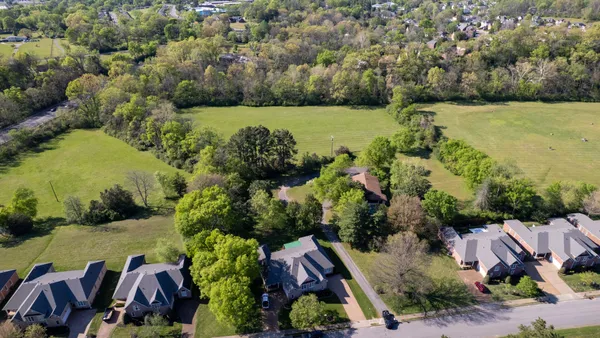$599,900 | 131 Stoners Glen Drive, Hermitage, TN 37076