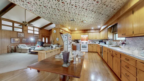 $599,900 | 131 Stoners Glen Drive, Hermitage, TN 37076
