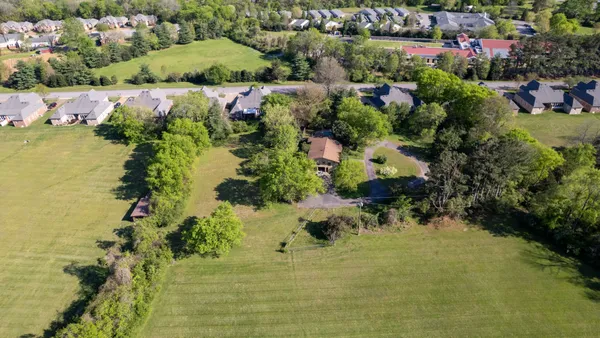 $599,900 | 131 Stoners Glen Drive, Hermitage, TN 37076