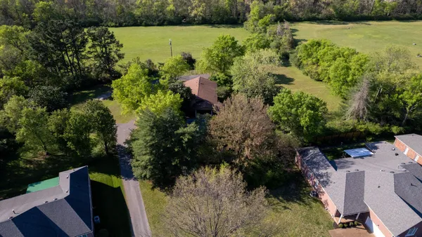 $599,900 | 131 Stoners Glen Drive, Hermitage, TN 37076