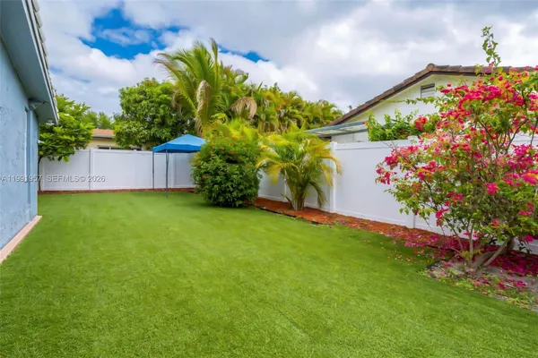 $3,000 | 7211 Northwest 76th Street, Tamarac, FL 33321