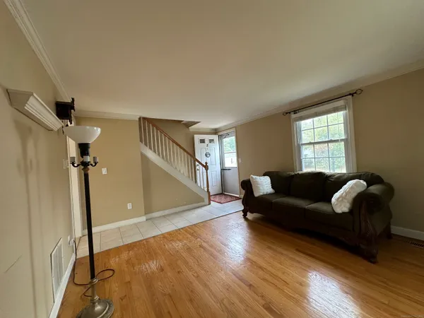 $285,000 | 8 Butternut Drive, Unit 8, Glastonbury, CT 06033