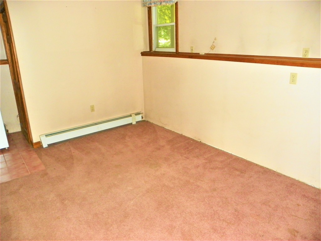 201 Willis Road Gardner, MA 01440 - Photo 12 of 16 Gallery Image 12