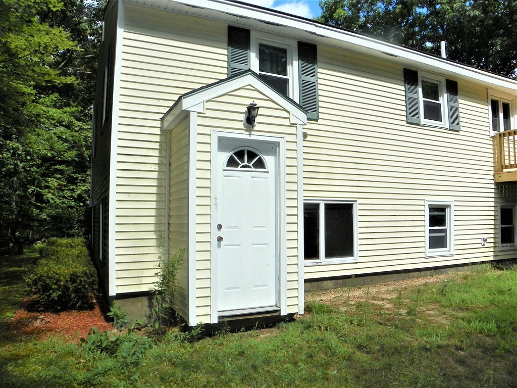 201 Willis Road Gardner, MA 01440 - Photo 2 of 16 Gallery Image 2