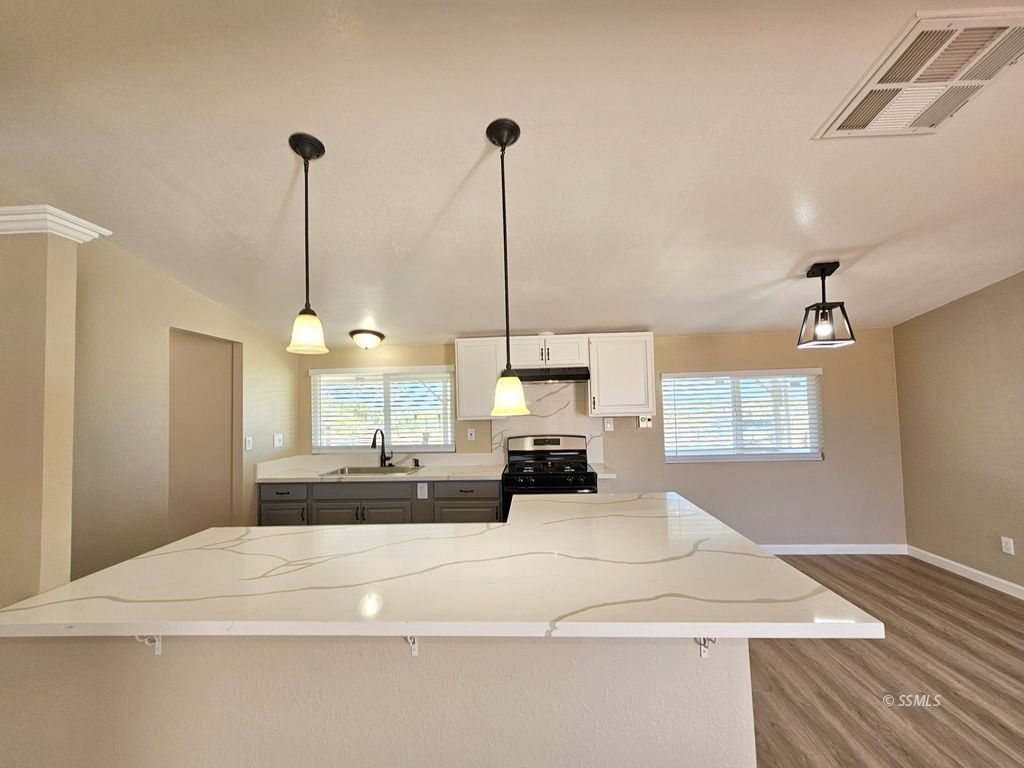 810 East Hillcrest Avenue Ridgecrest, CA 93555 - Photo 12 of 32 Gallery Image 12