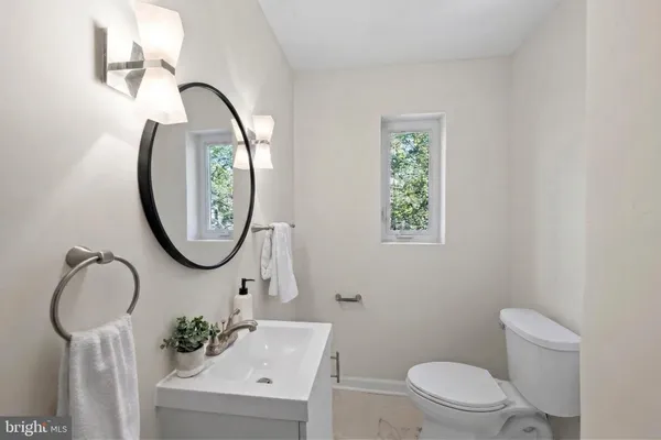 $1,500,000 | 7510 Wyndale Road, Chevy Chase, MD 20815