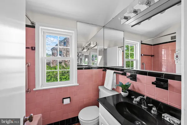 $1,500,000 | 7510 Wyndale Road, Chevy Chase, MD 20815