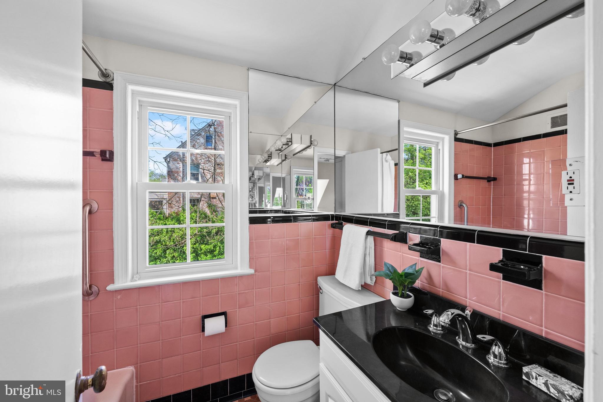 7510 Wyndale Road Chevy Chase, MD 20815 - Photo 21 of 50