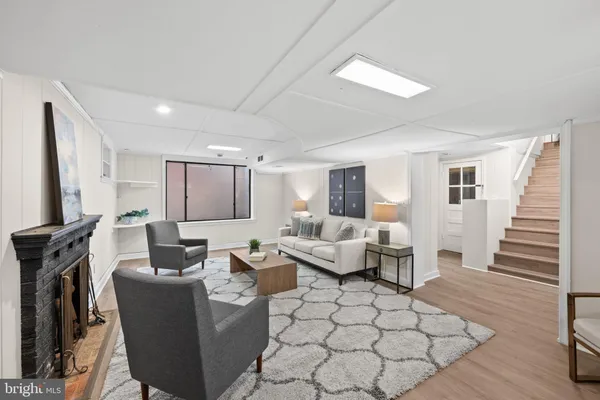 $1,500,000 | 7510 Wyndale Road, Chevy Chase, MD 20815