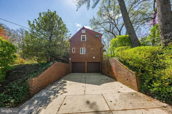 $1,500,000 | 7510 Wyndale Road, Chevy Chase, MD 20815