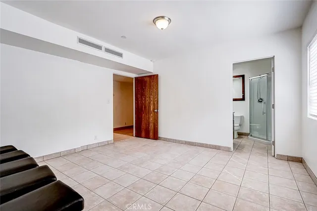 $1,649,000 | 23403 Lake Manor Drive, Chatsworth, CA 91311