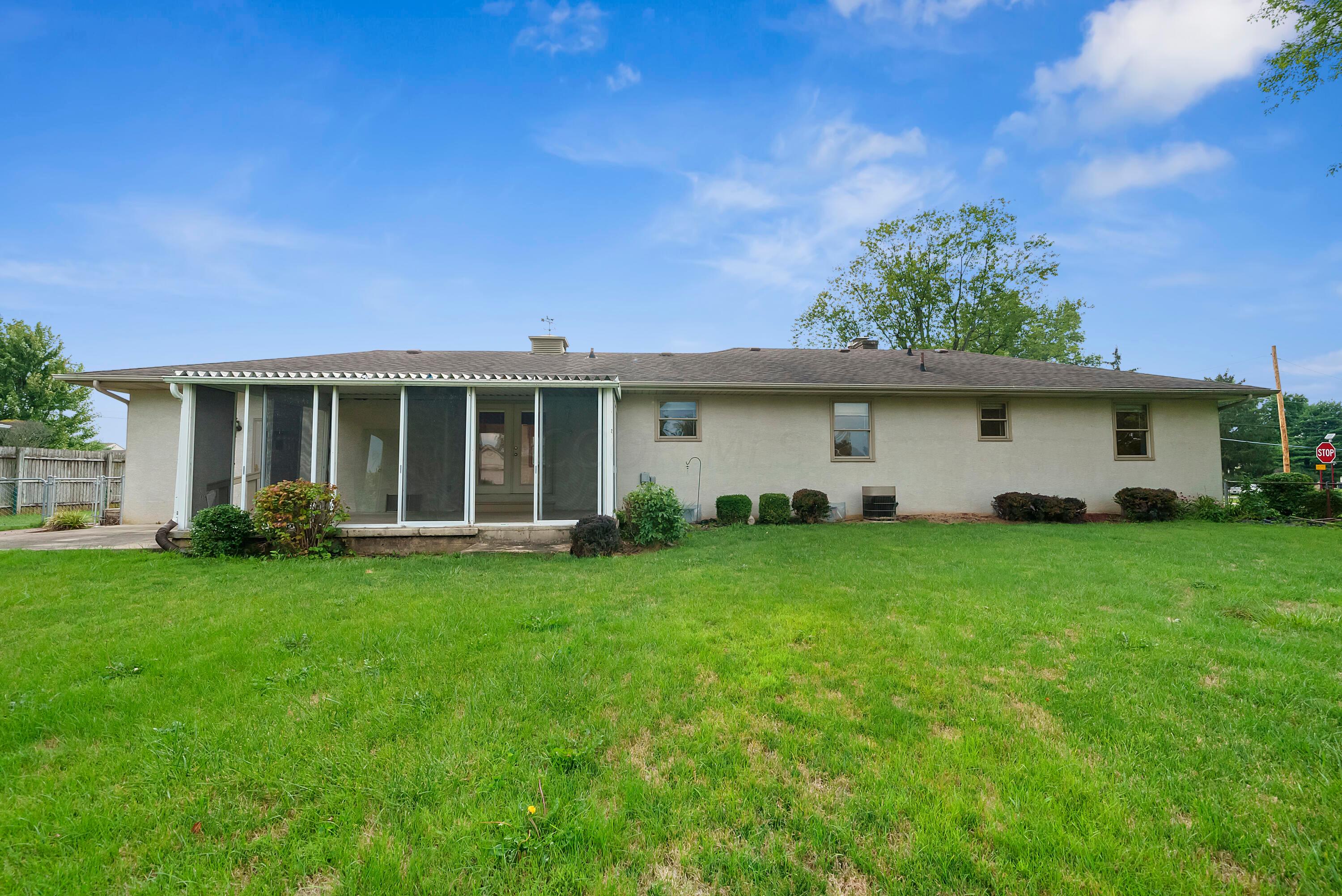 5500 Ebright Road Groveport, OH 43125 - Photo 49 of 55 Rear