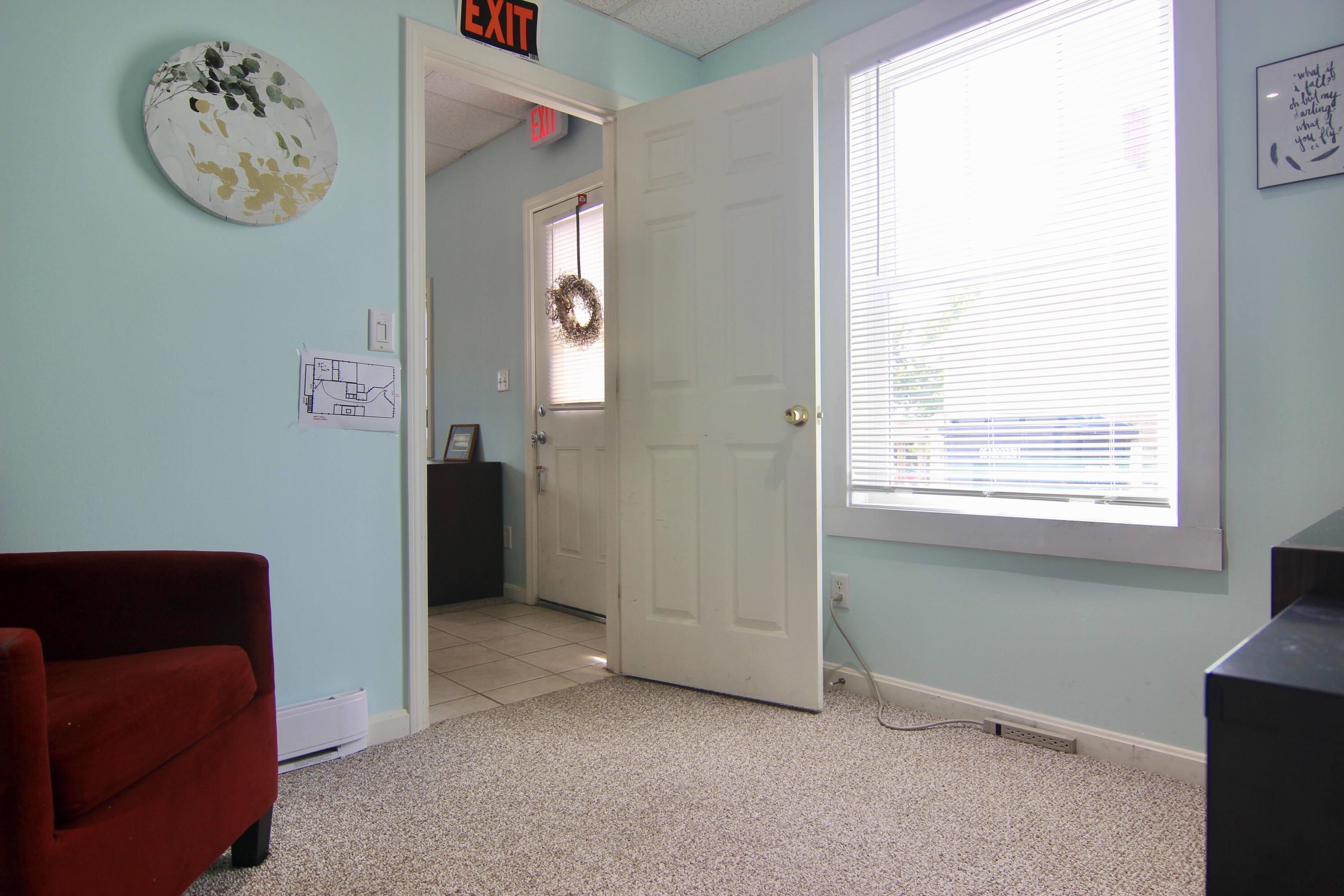 391 Main Street Biddeford, ME 04005 - Photo 34 of 42 IMG_8198