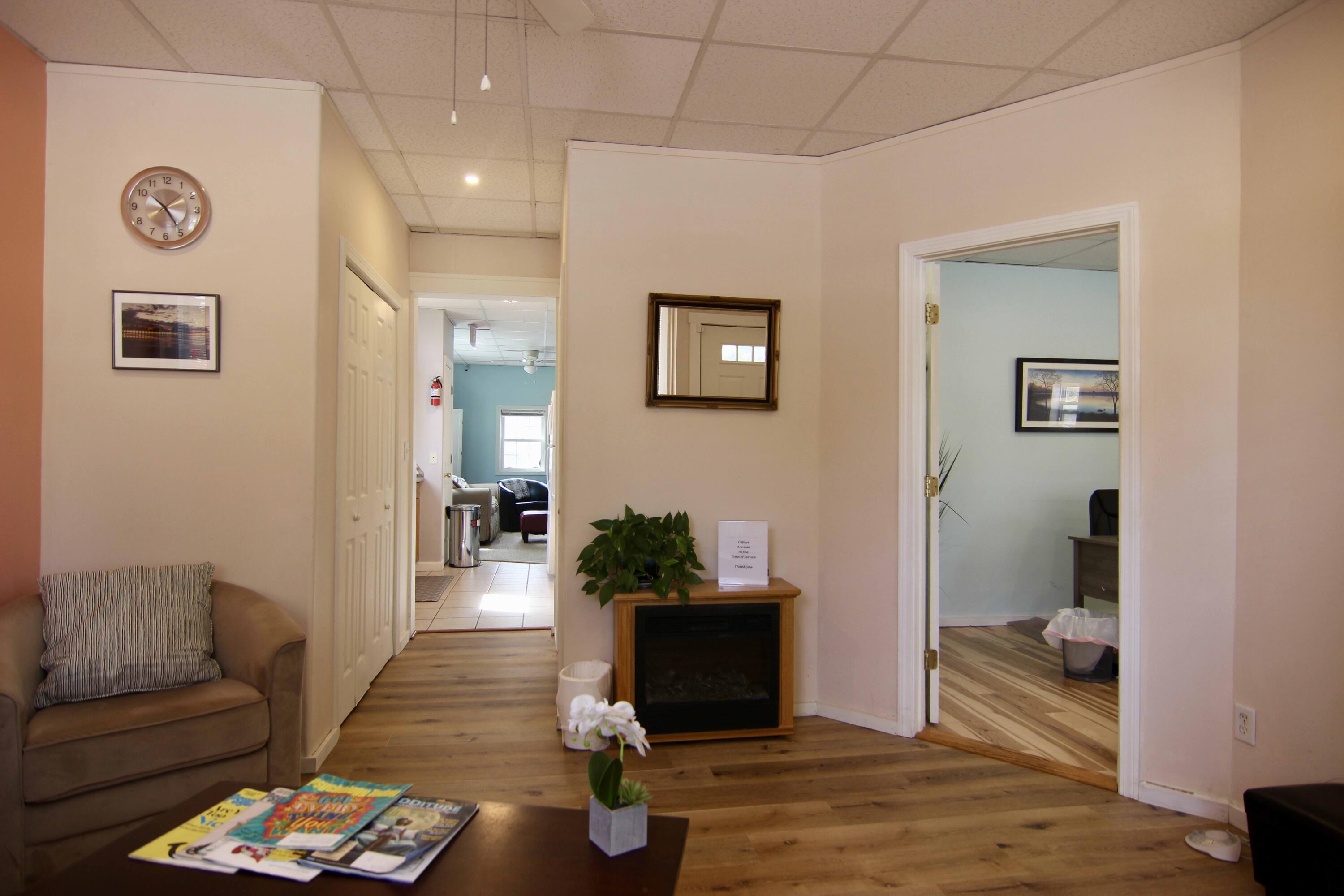 391 Main Street Biddeford, ME 04005 - Photo 10 of 42 IMG_8158